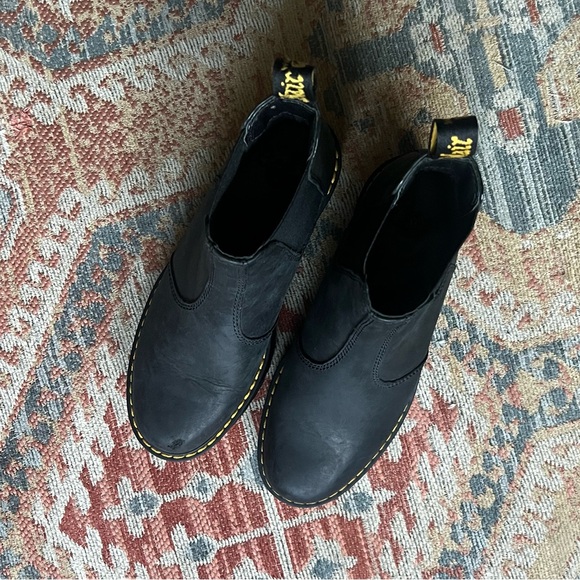 Dr. Martens Rometty Chelsea Boot - Picture 9 of 11